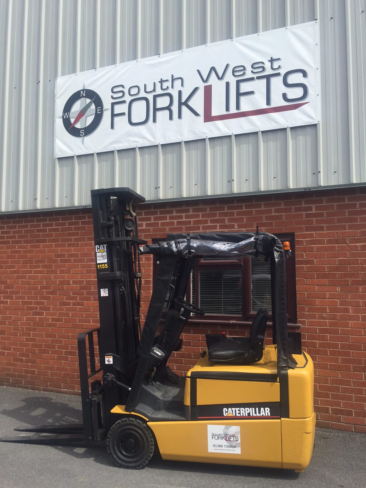 forklift truck refurbishment in Bristol